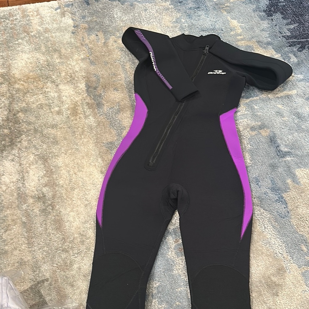 Owntop Women's Black and Purple Wetsuit